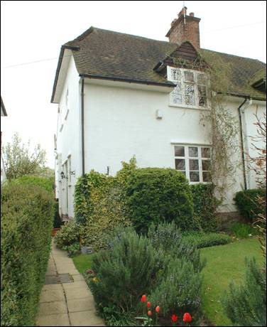 18 Hogarth Hill